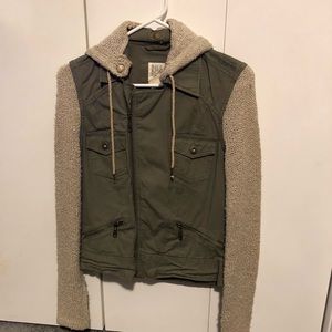 Billa Bong army green knitted jacket